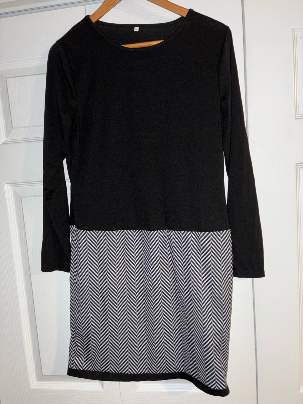 Black Long-Sleeve Midi Dress with Chevron Panel